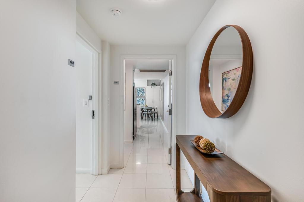 2 bedroom Bay View Beauty in Coconut Grove- Parking for 2 cars included!