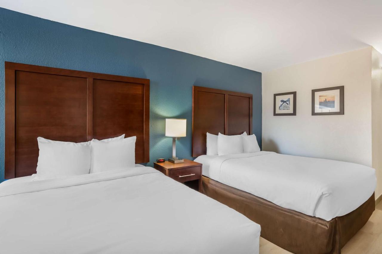 Southern Comfort Inn — photo 16