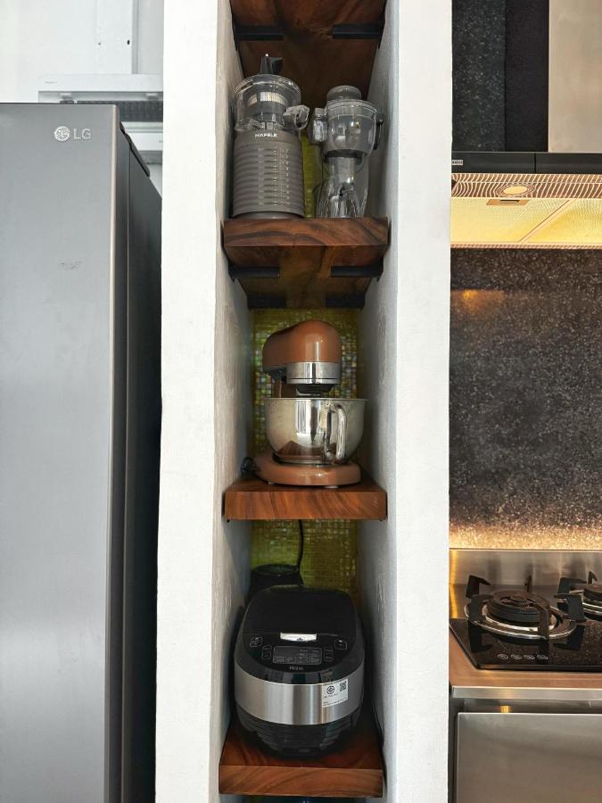 Siri Designer 3-Storey Townhouse with Garden and Luxury Amenities - 3