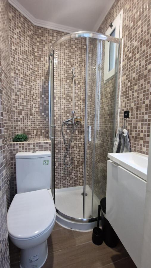 MINI HOST in LISBON - 5