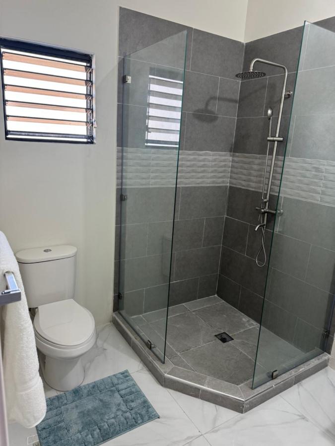 Natty Exquisite Home away from Home - 2