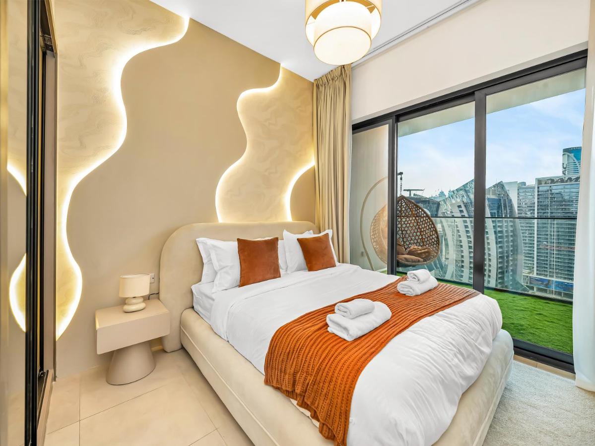 Casa Tranquila Luxury Suites with Burj Khalifa & Canal Views - 4