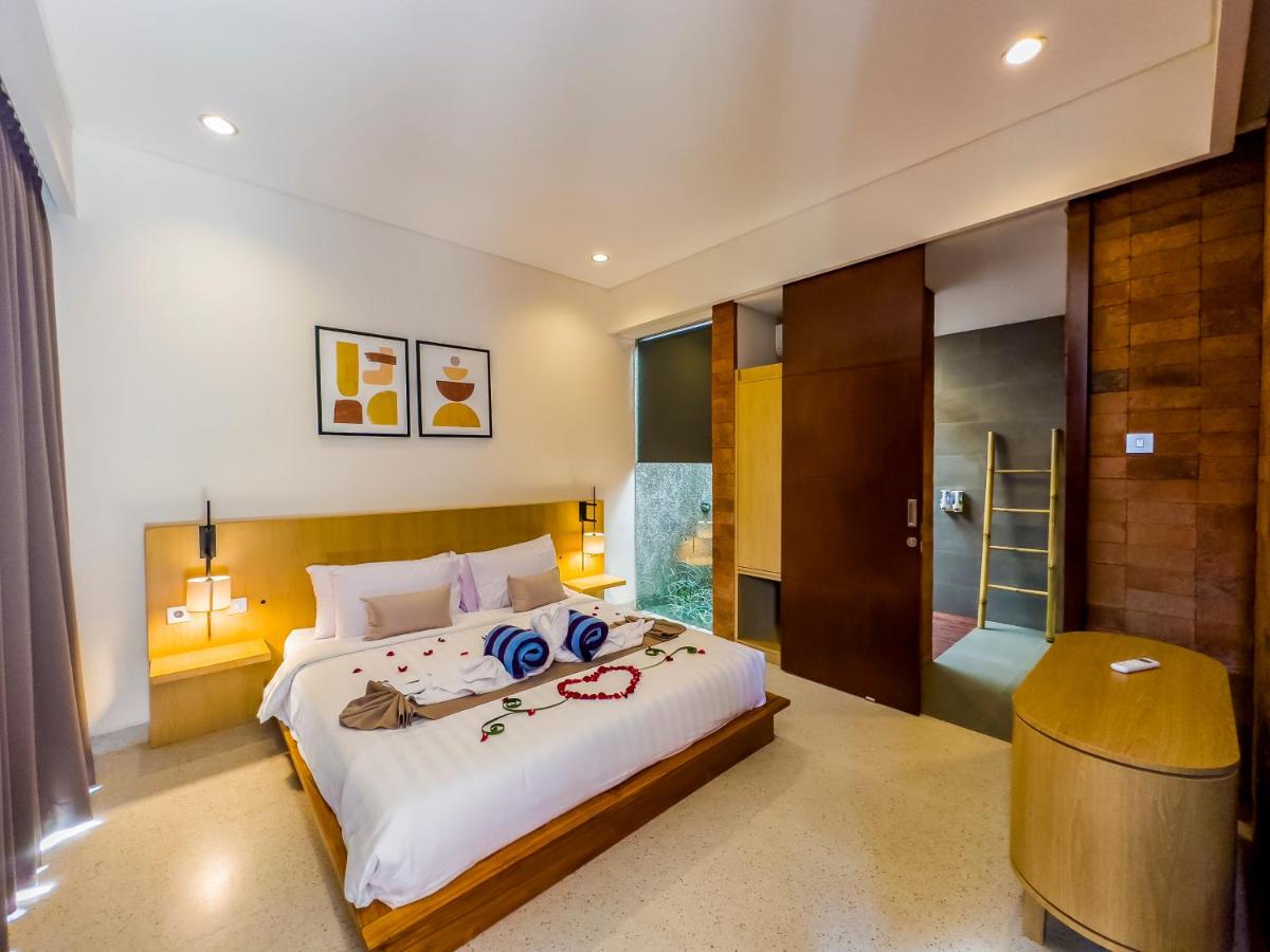 Casanina Ubud Villas - 2