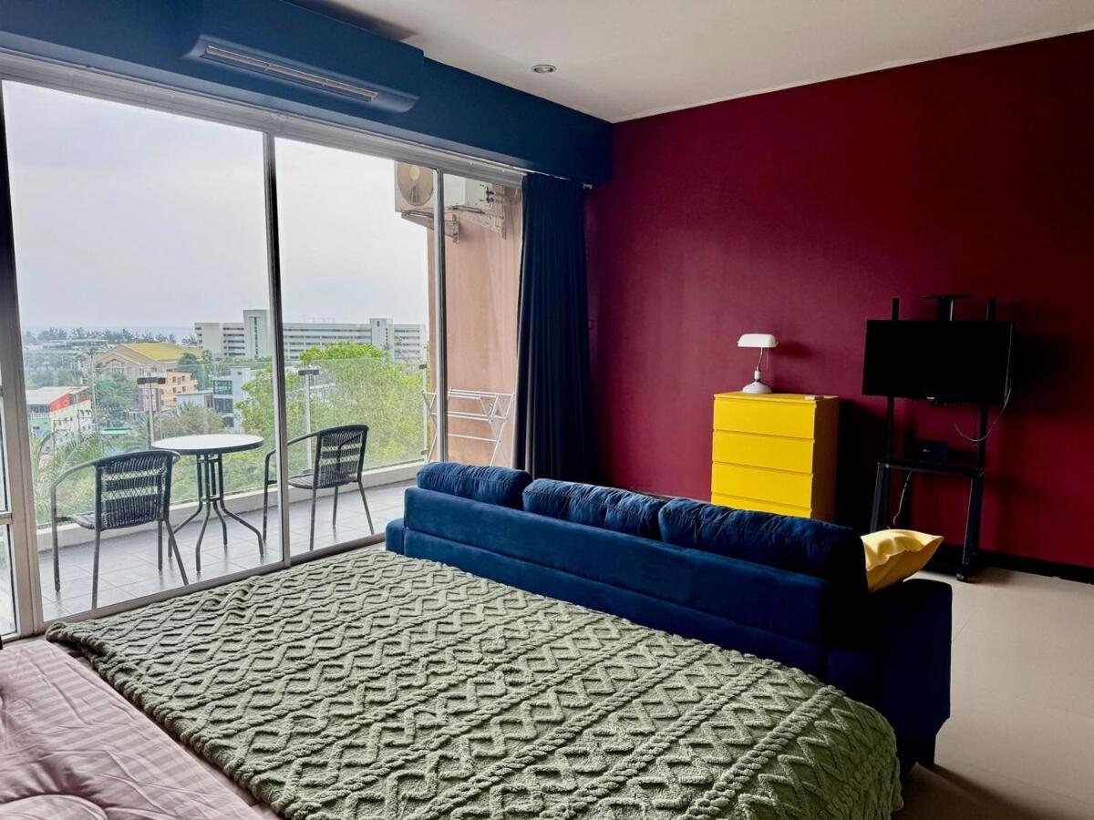 Stylish Sea view Chic condo - 2