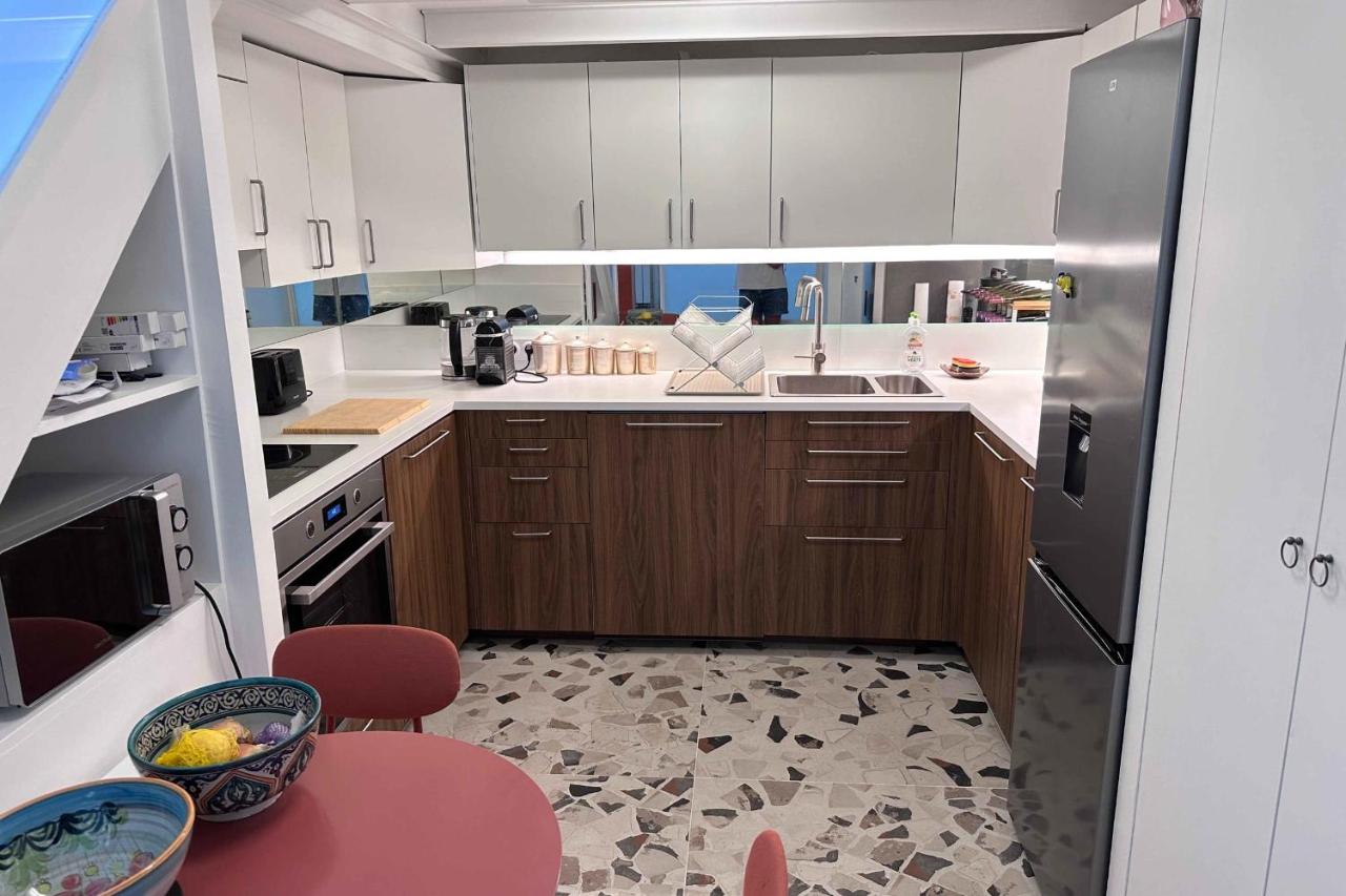 Atypical Loft in the Heart of the Marais - 4