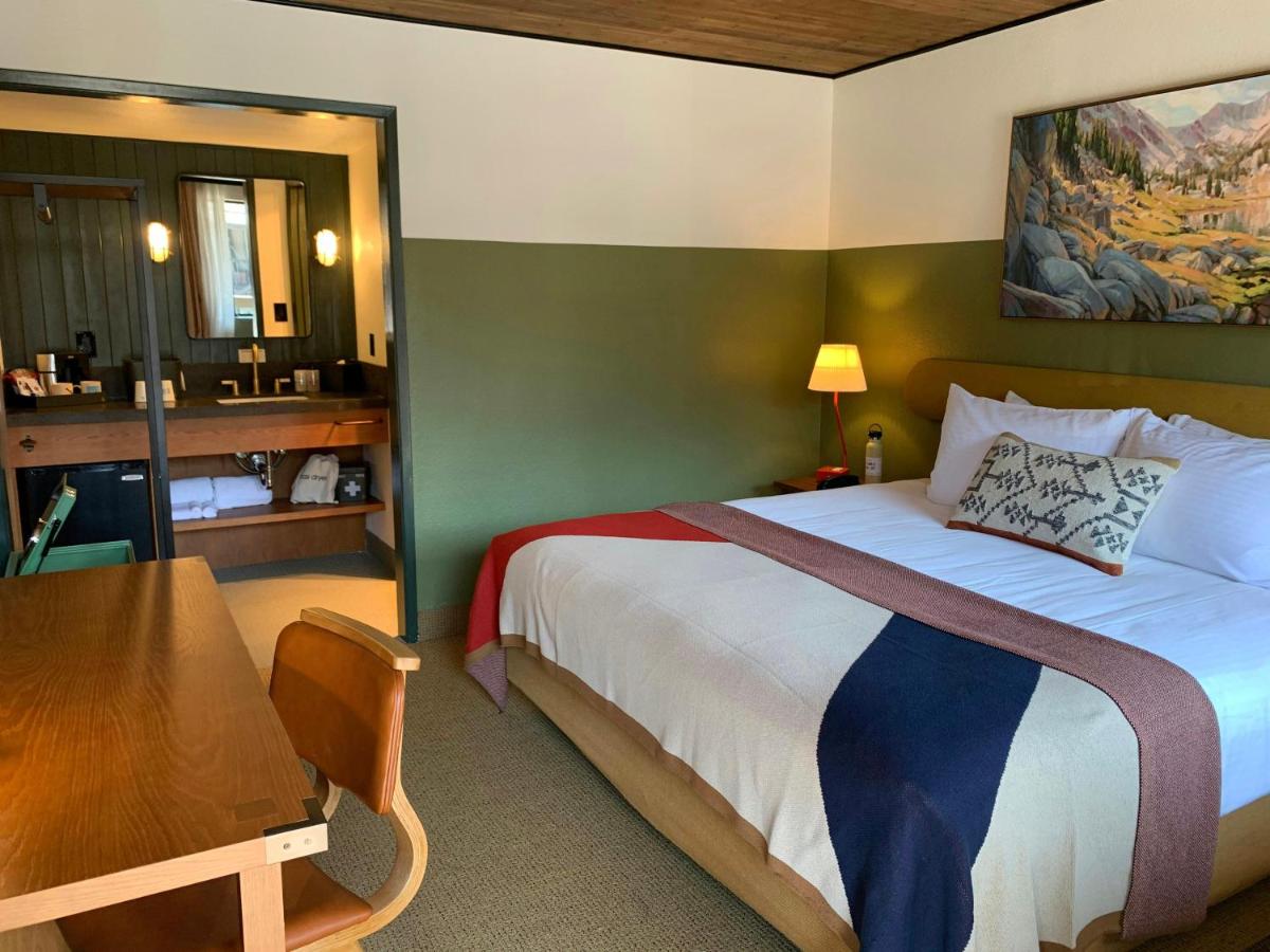 Station House Inn South Lake Tahoe — photo 21