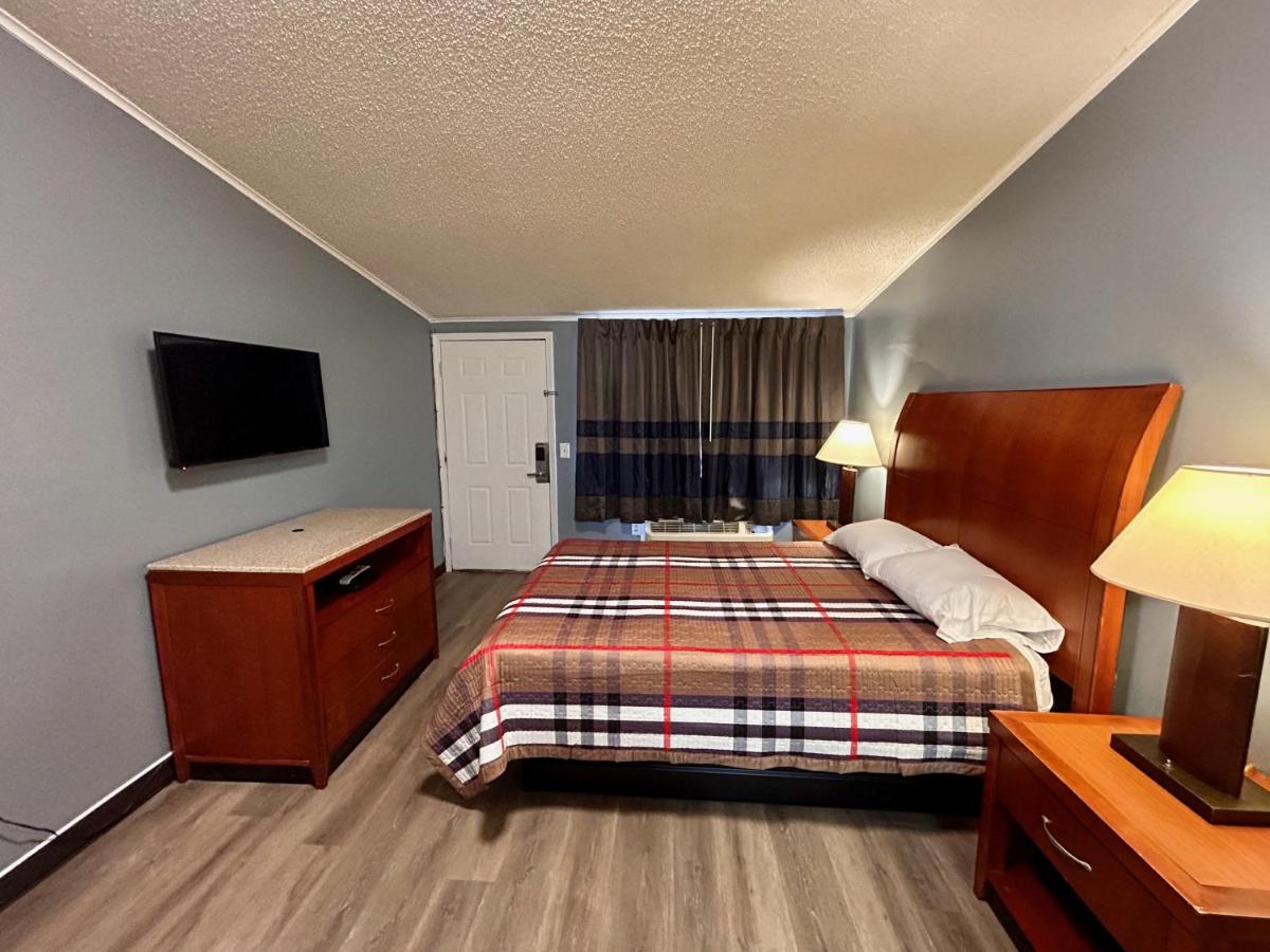 Lee's Motel — photo 7