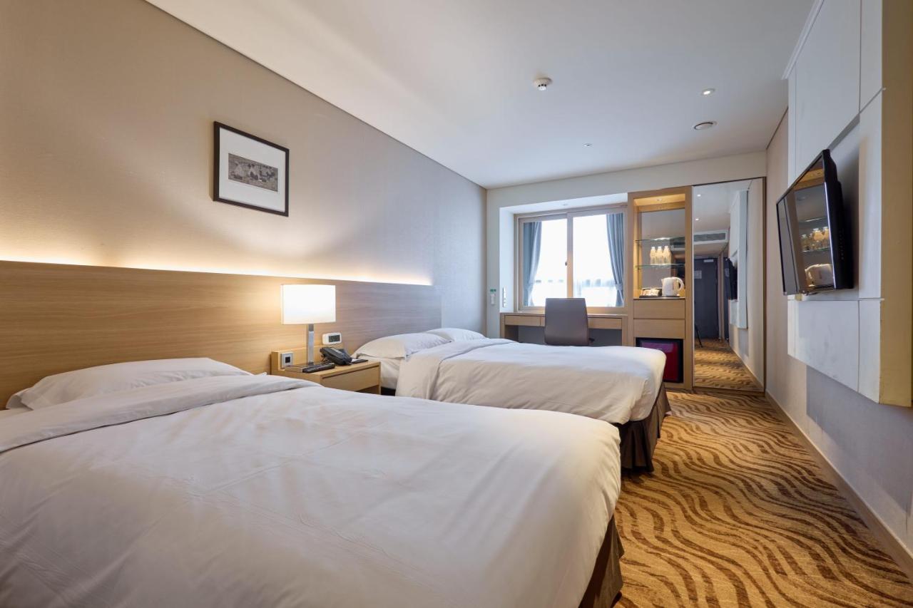 Summit Hotel Seoul Dongdaemun - 2