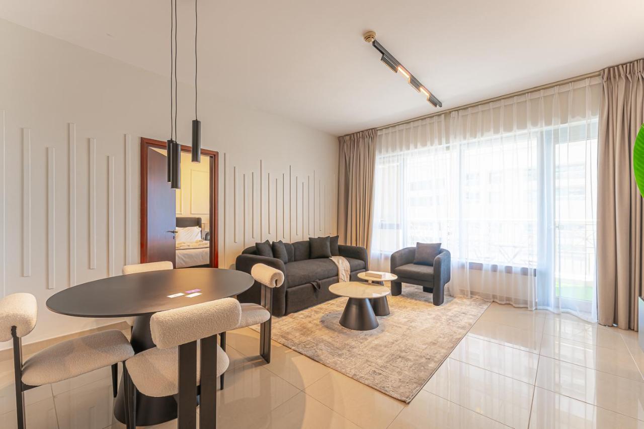 Central 1BR with Downtown Fountain Views - 4