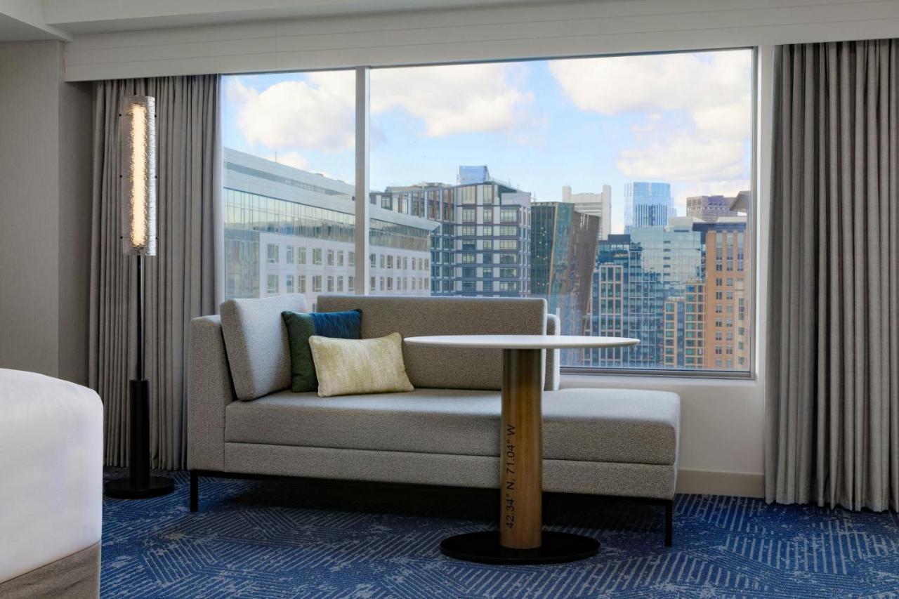 Renaissance Boston Seaport District — photo 23