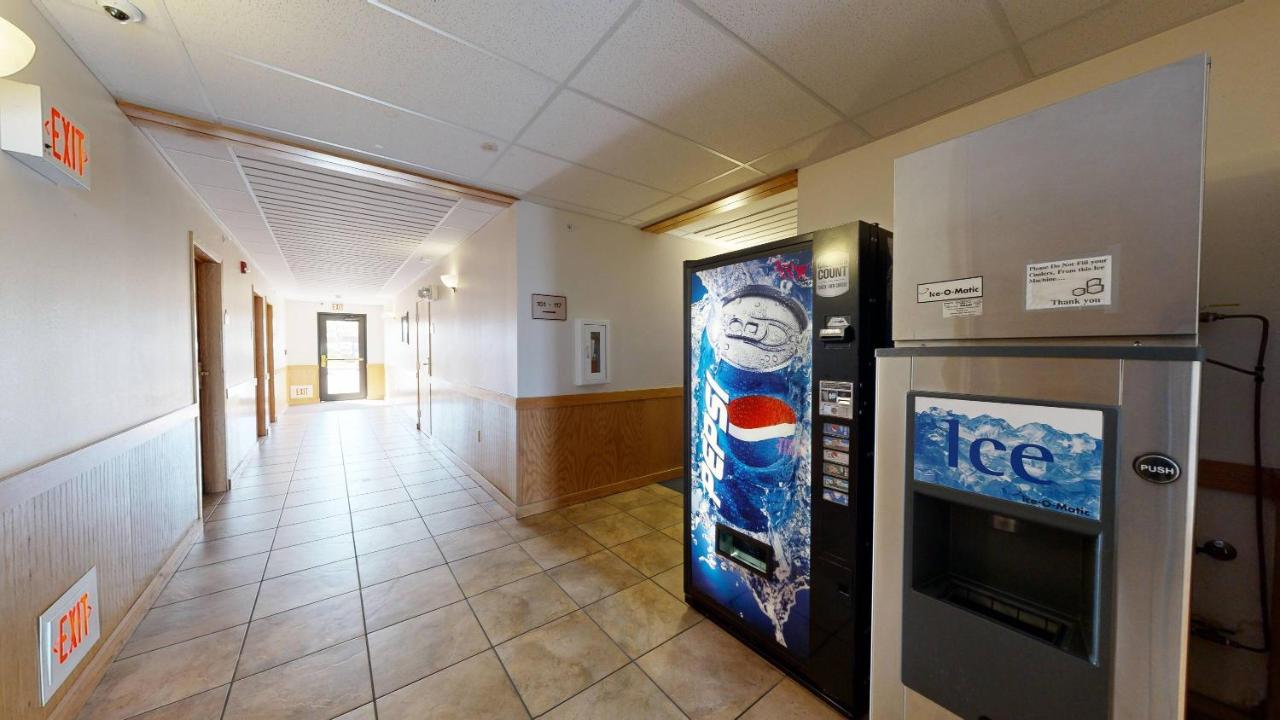 Western Executive Inn — photo 17