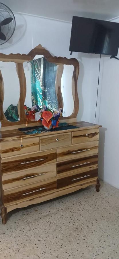 Holiday Rooms St Thomas Jamaica full air-con - 5