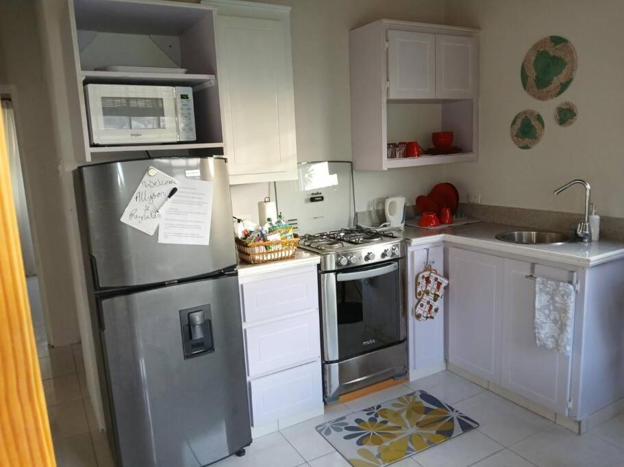 Home in Paradise Apt #2 - 3