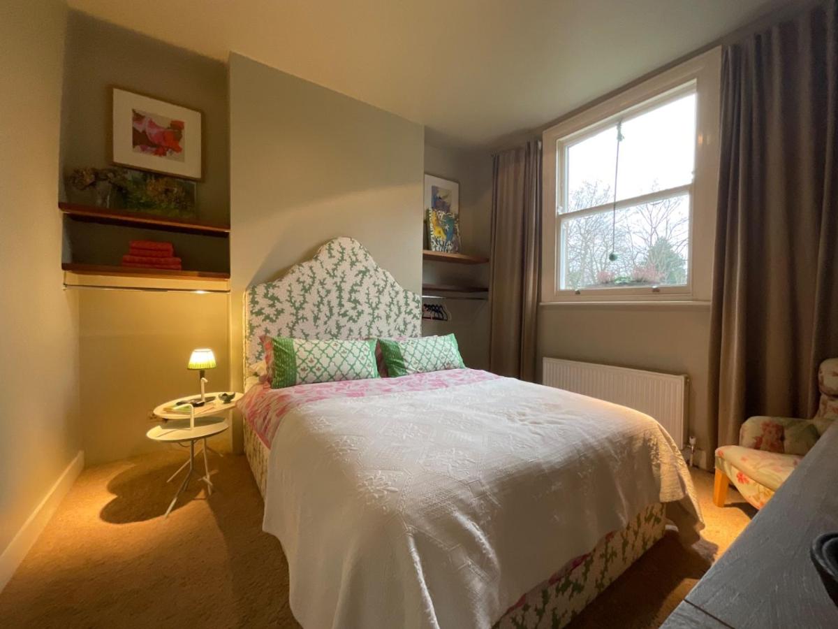 Stunning 2 bedroom flat for families - 2