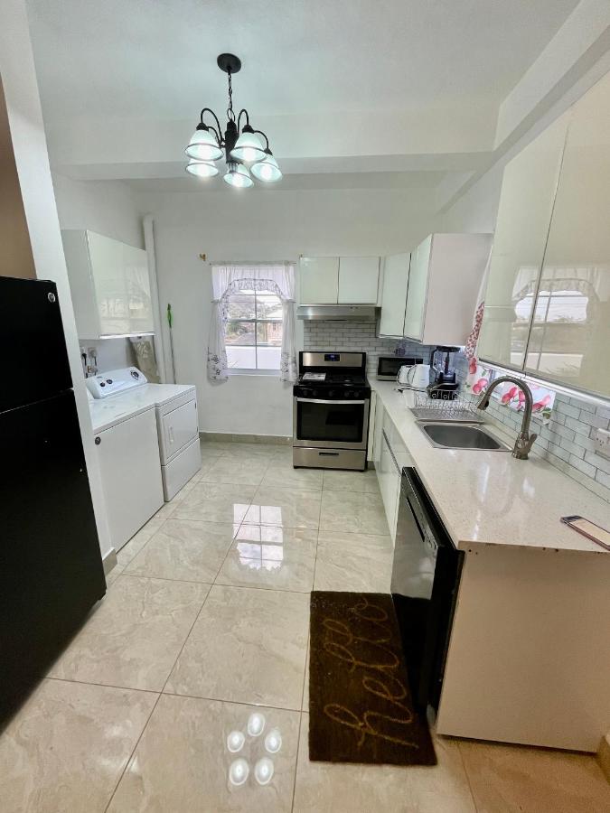 Blue Star Apartments & Hotel - 4