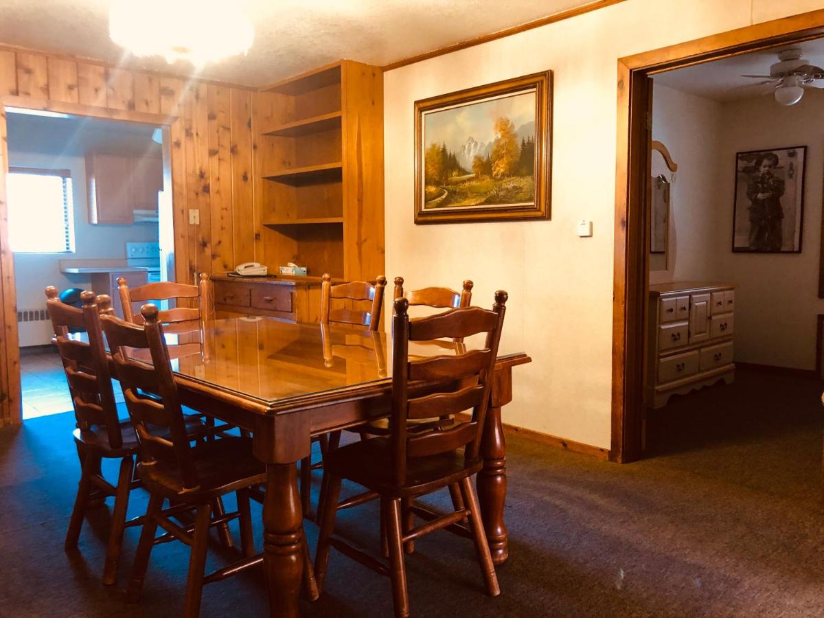 Glenwood Springs Cedar Lodge — photo 5