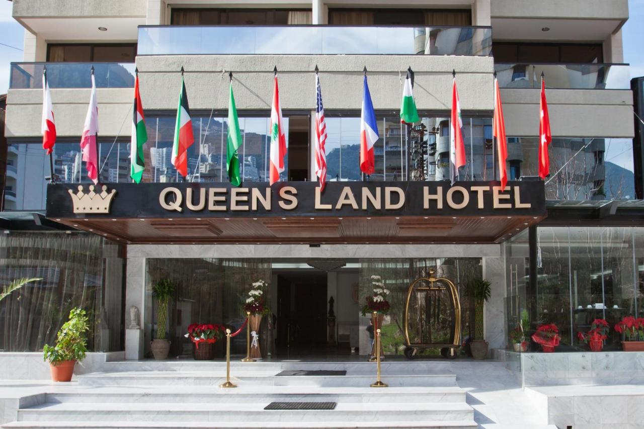 Queens Land Hotel photo