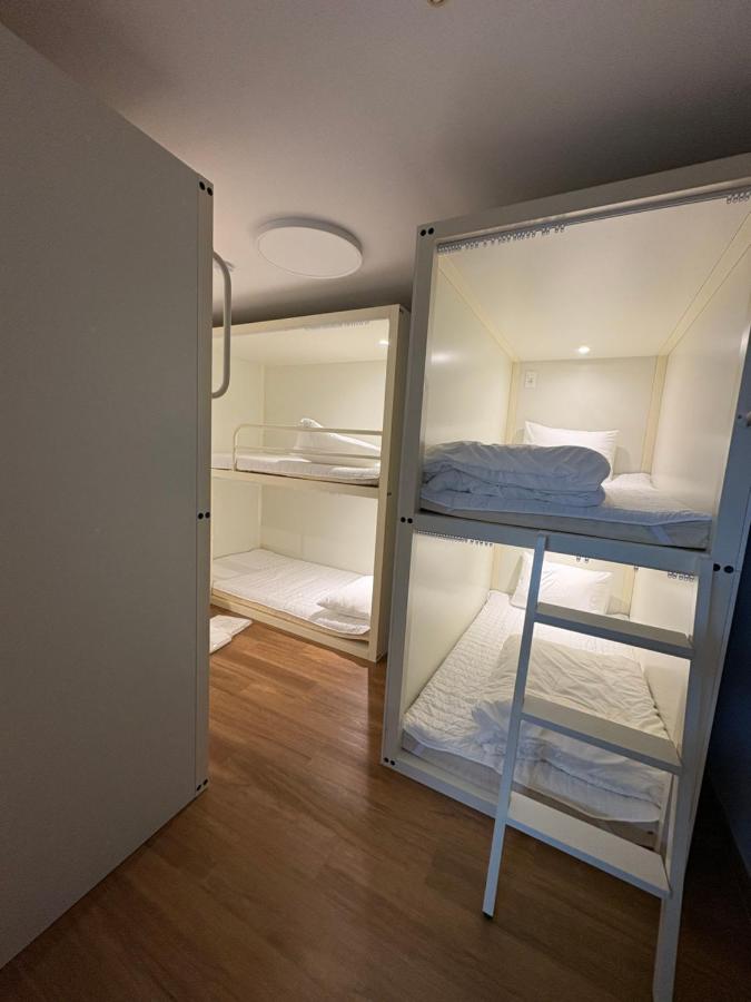 K wave Guesthouse Only Female in Hongdae 2 - 2