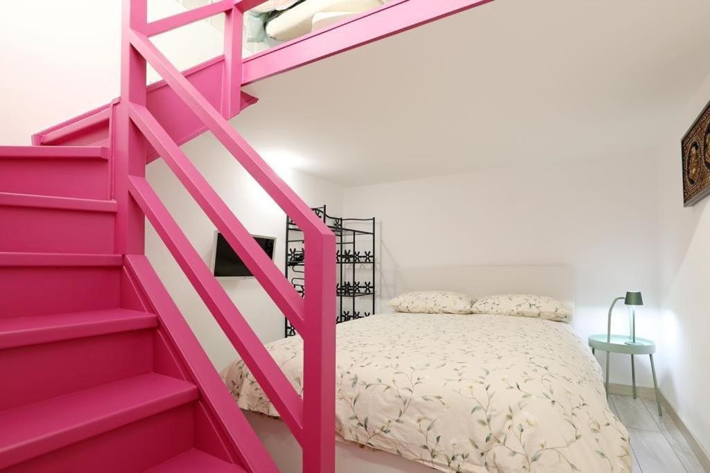 Walking in the center of Rome - 2