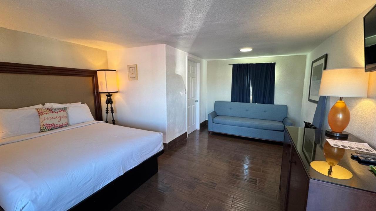 Budget Motel — photo 18