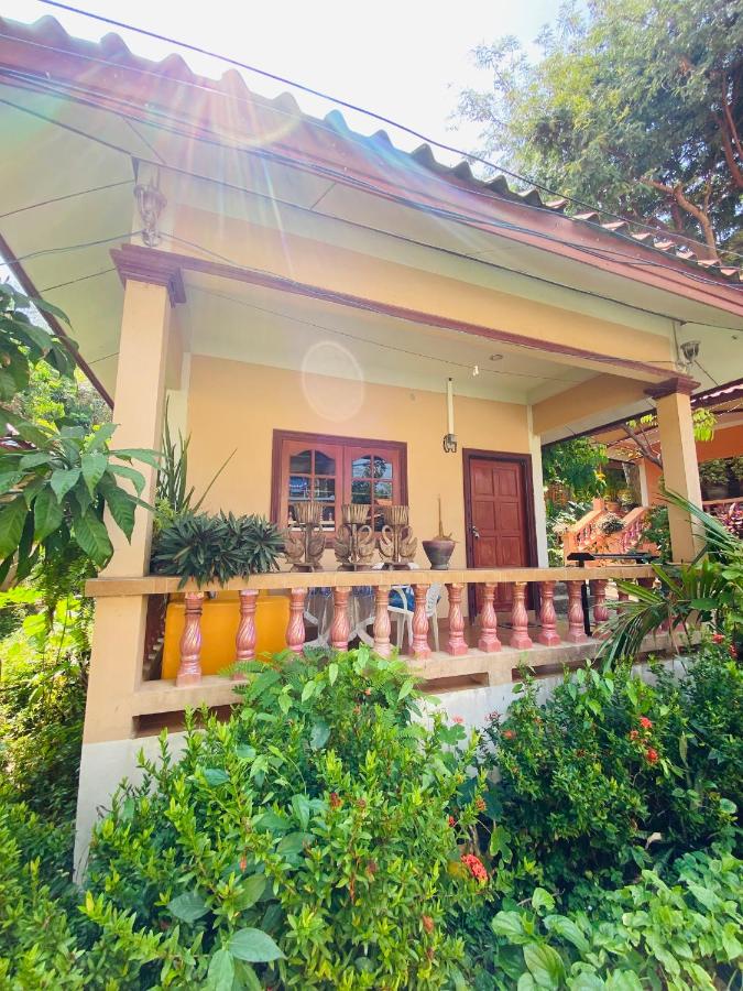 Elephant bungalow at Ya Nui beach - 4