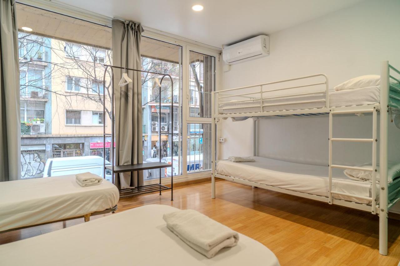 HolidaysBCN Rooms - 2