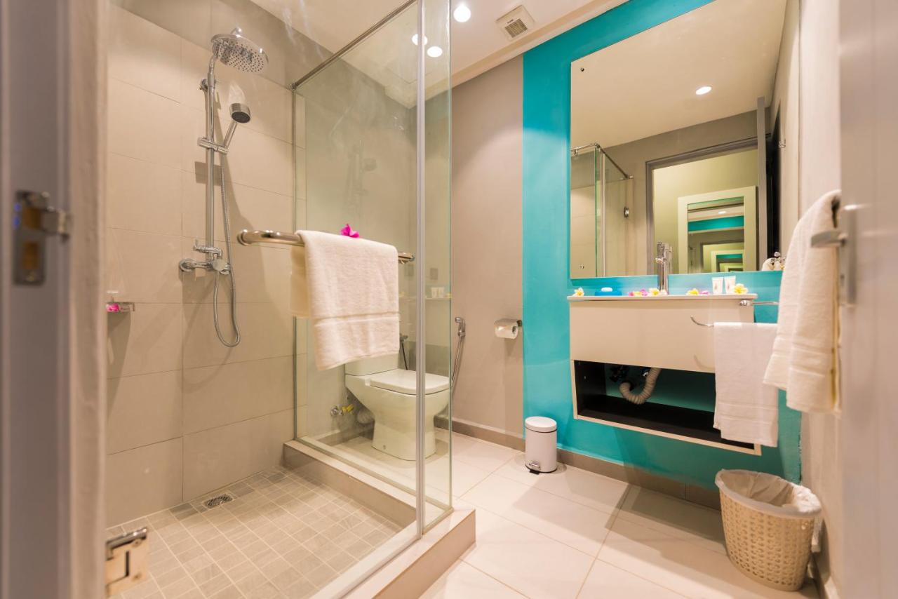 Azur Paradise Hotel & Rooftop Bar - 3