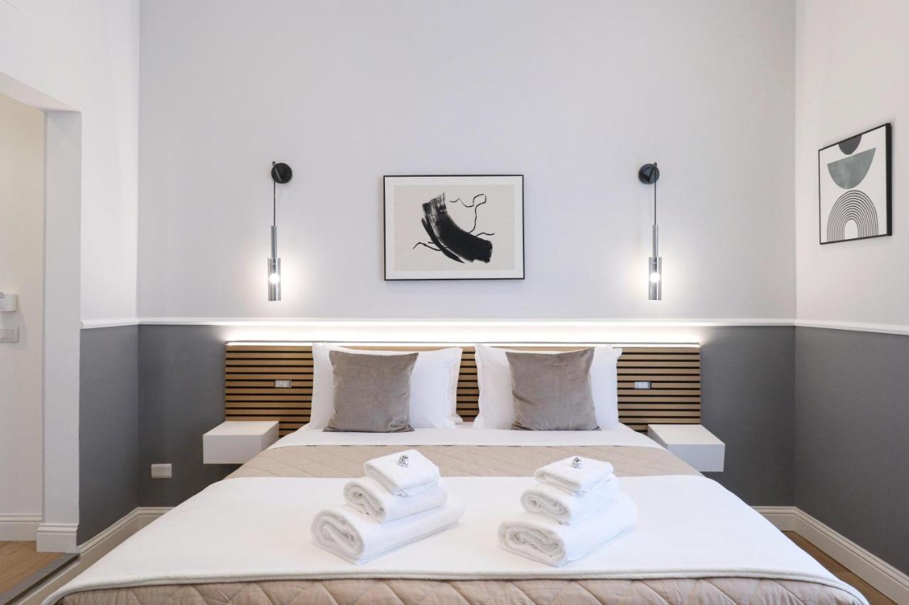 St Peter & Vatican Luxury Suites - Boutique Suites in Rome Centre & Vatican - AC, Wifi & Metro 5 min - 2