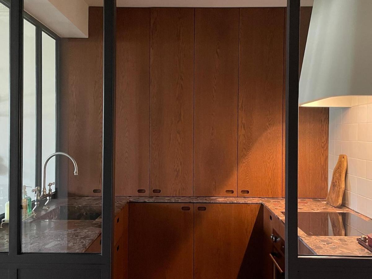 L'Atelier 35 with view of Montmartre - 3