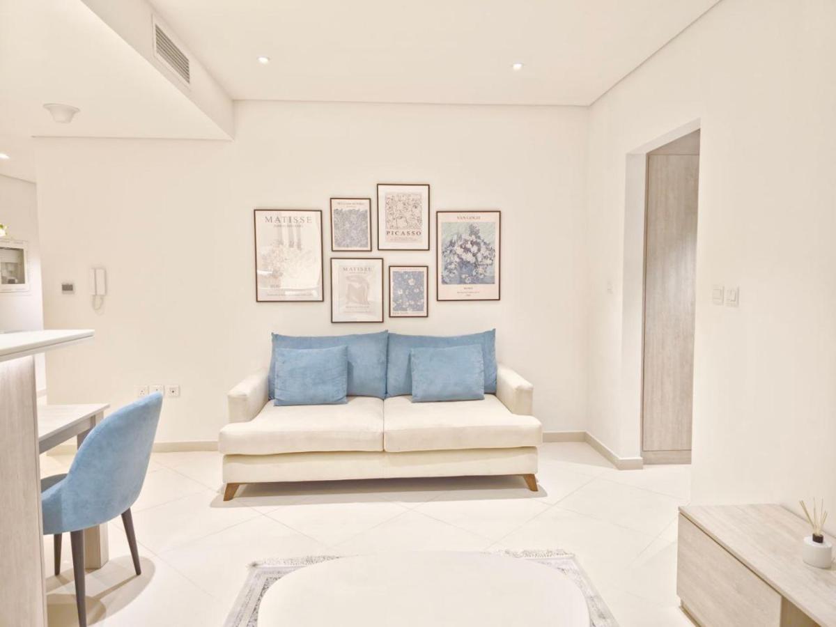 The Palm Hideaway Chic Apartment with Rooftop Vibes Managed by SunnyHomes - 3