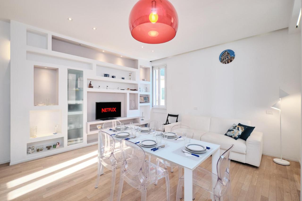 Elegant Apartment near the Centre - Wi-Fi & Netflix Free - 4