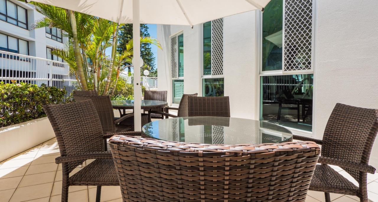 Pacific Views Resort photo