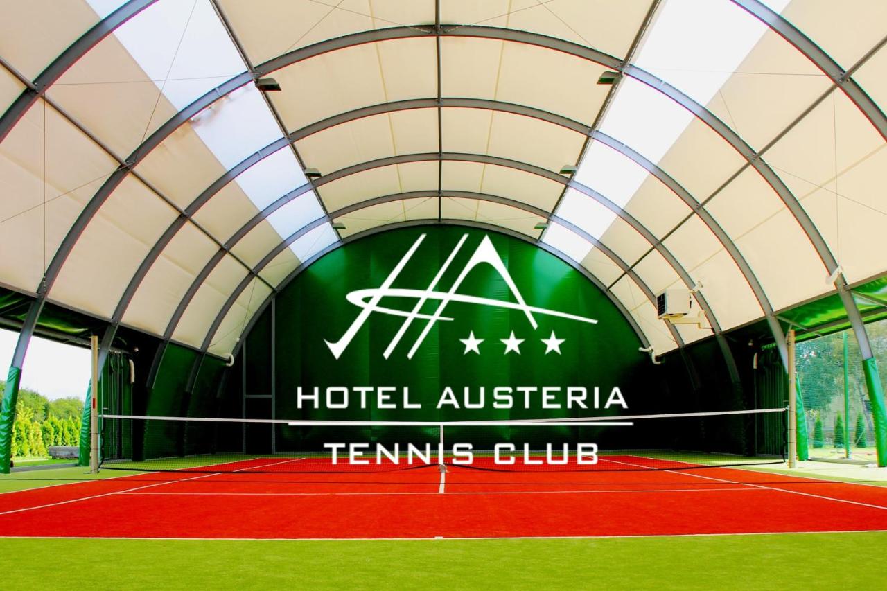 Tennis court: Hotel Austeria Conference & Spa