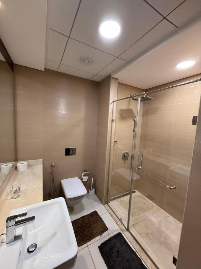 Sparkle Towers by Swarovski - Dubai Marina - High Floor - Beach Resort Sunset view - 3