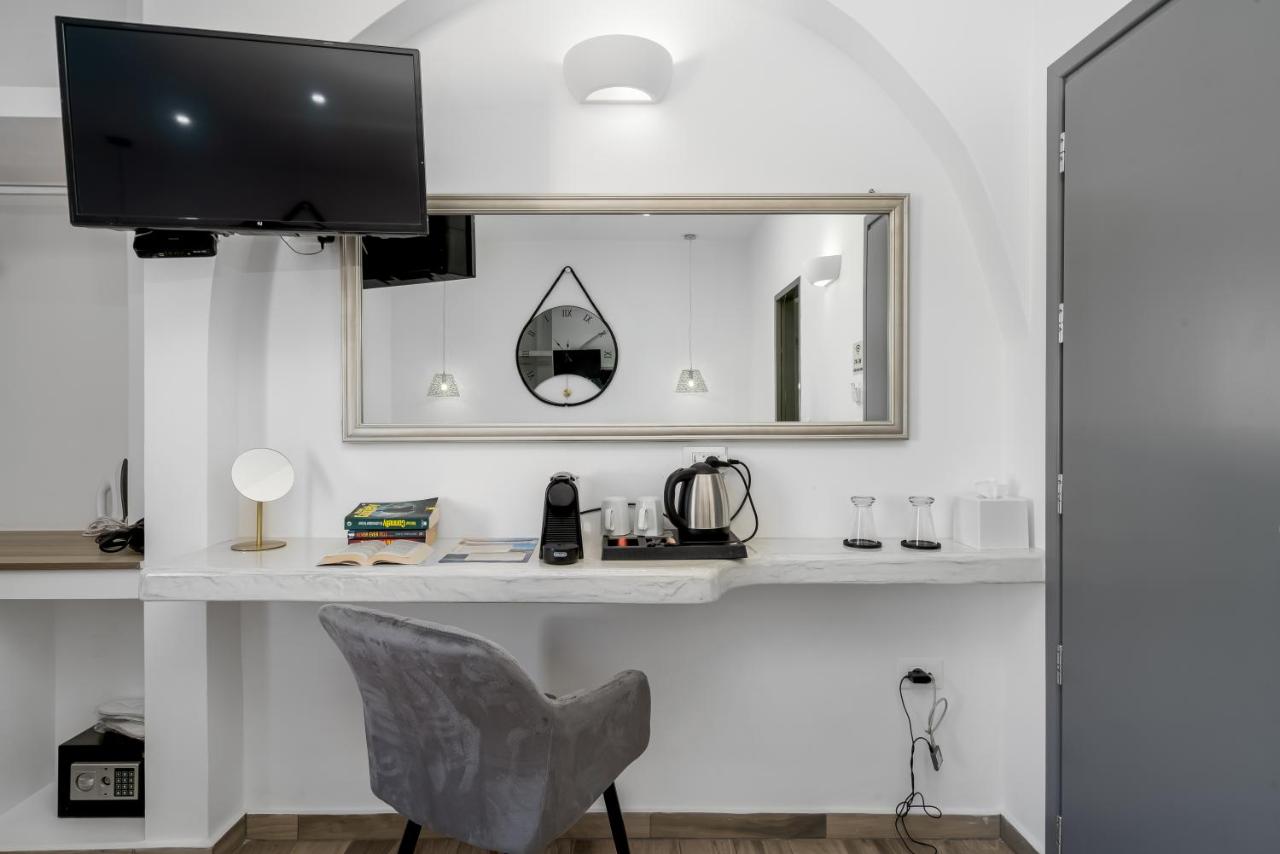 Oasis Suites Fira - 4