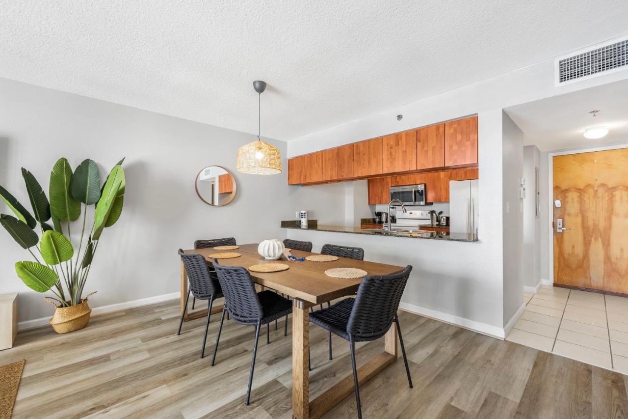 Enjoy of Beautiful City Views From This Condo - 3