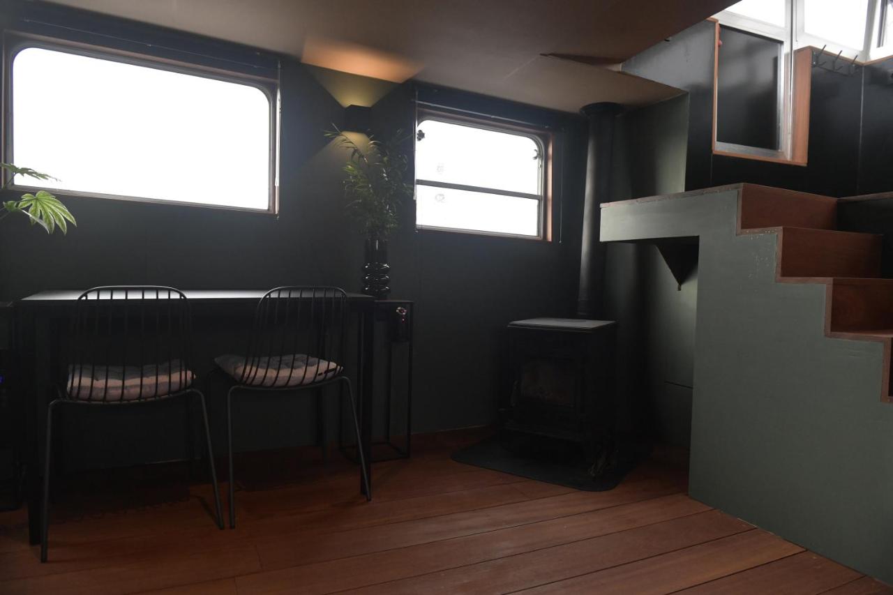 EUPHRATE HOUSeBOAT - 5