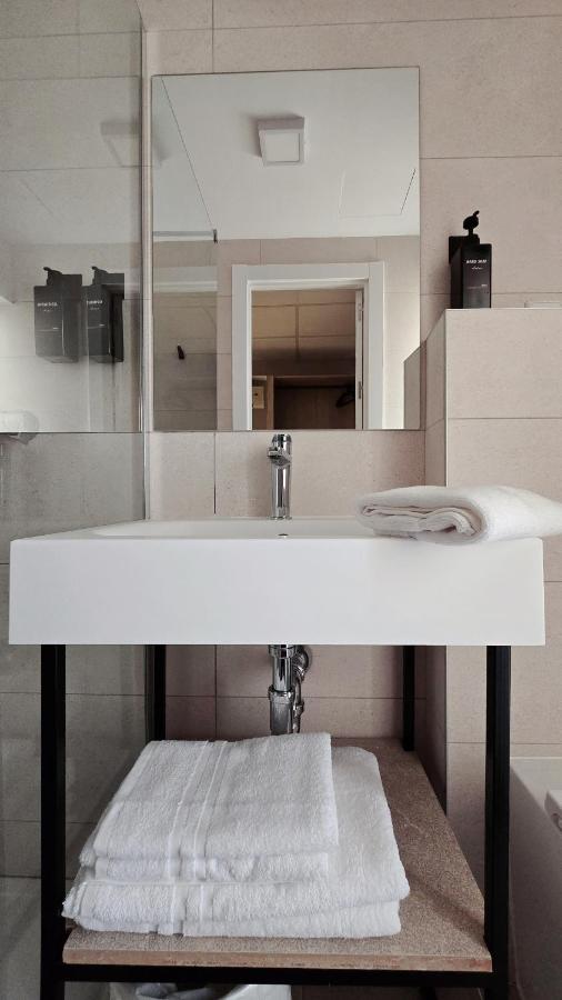 Q-Royal Skylounge - 3