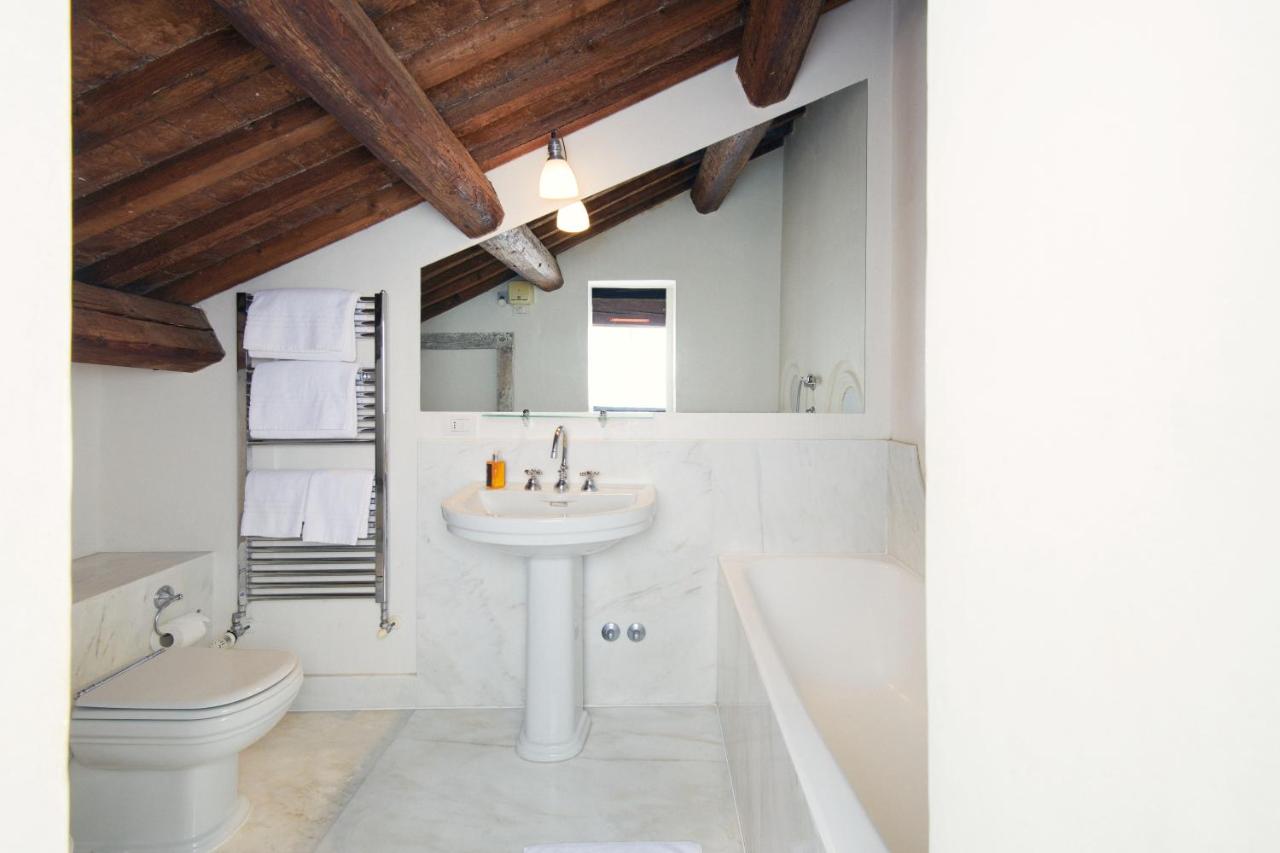 Palazzo Contarini Della Porta Di Ferro - 3