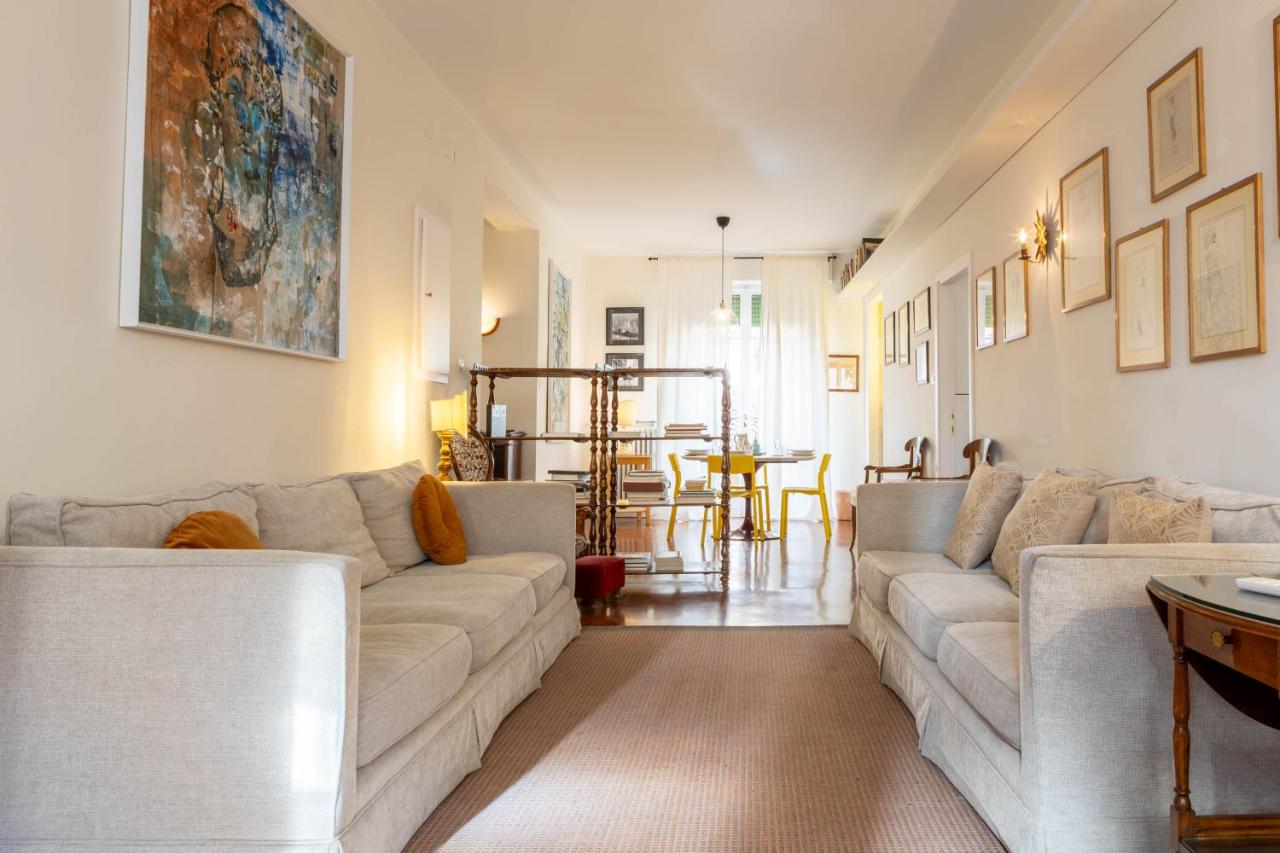 Pitti Deluxe Apartment