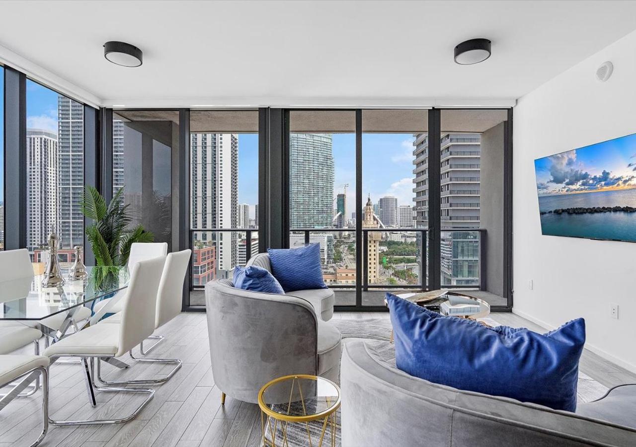 X Lounge II-Highline Corner Residence - 5