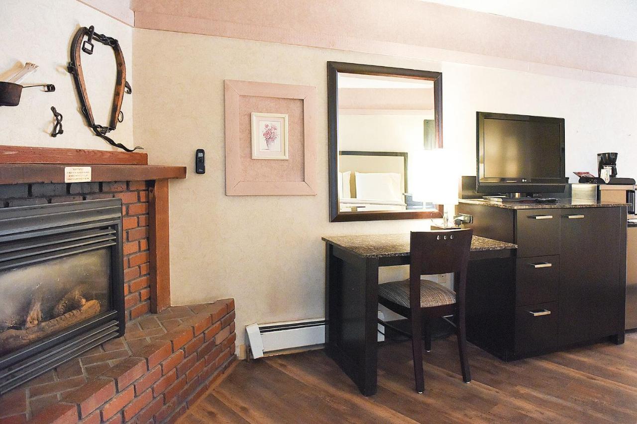 Argo Inn and Suites — photo 11