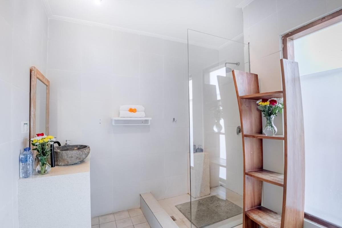 2BR Villa Central Seminyak,50 m walk to the beach - 3