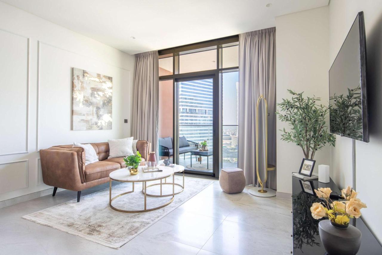 Frank Porter - Peninsula Five - 3