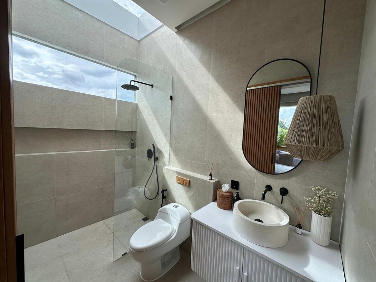 Zaza Villa Brand New 2BR Minimalist in Pererenan - 3