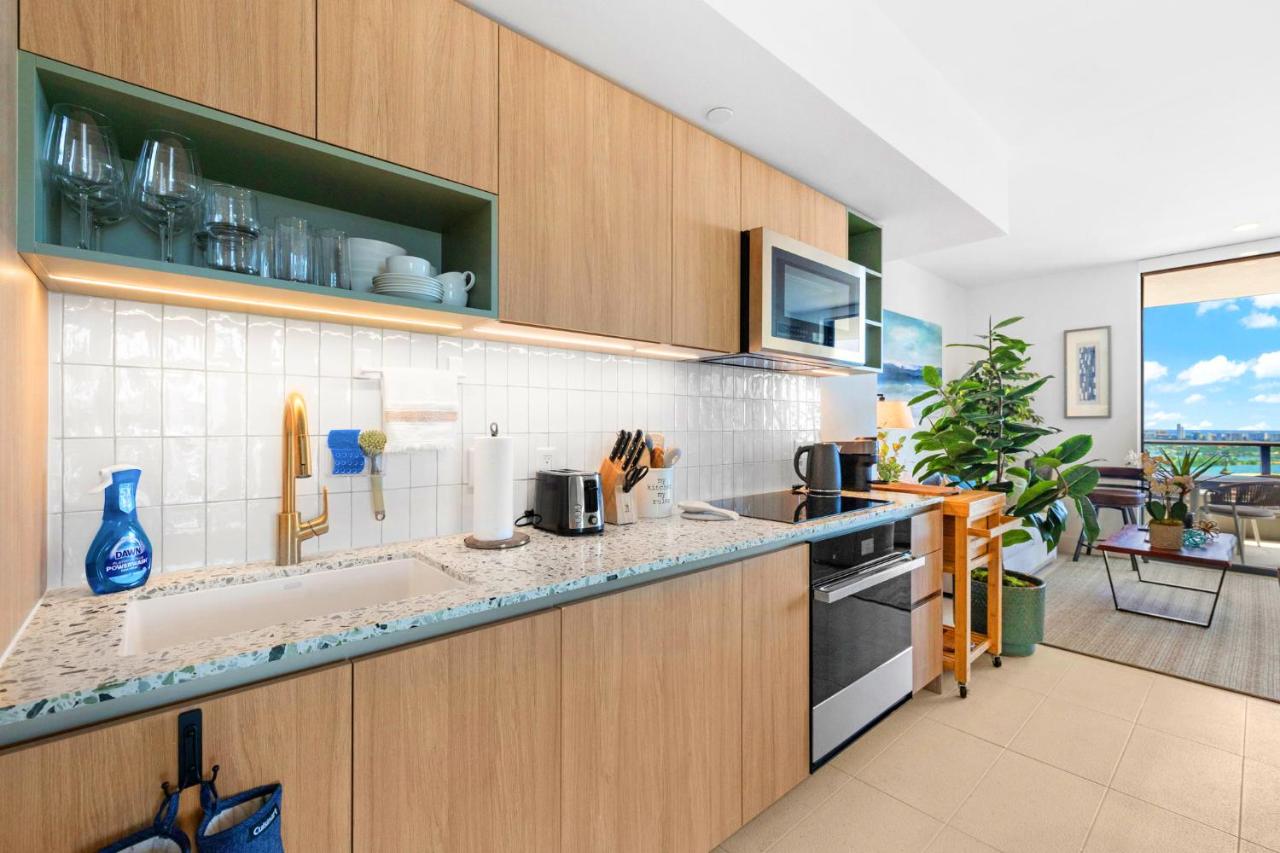 Enjoy Miami From a Condo on 24th Floor - 4