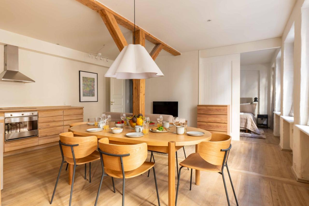 Cozy and Contemporary Ground Floor Retreat - 3