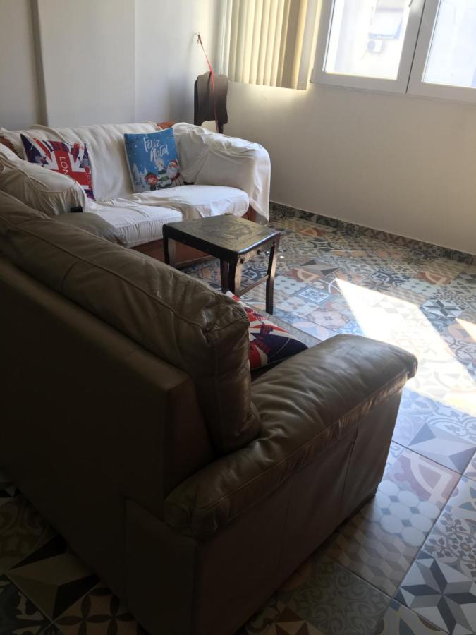 Copacabana-Quarto Duplo PRIVADO, Com banheiro em Casa Compartilhada - 3