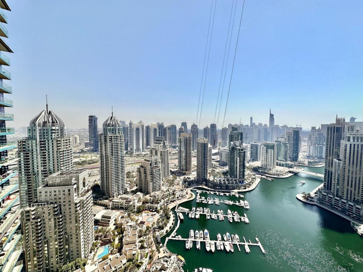 Modern 2BR Skyline & Marina View - 3