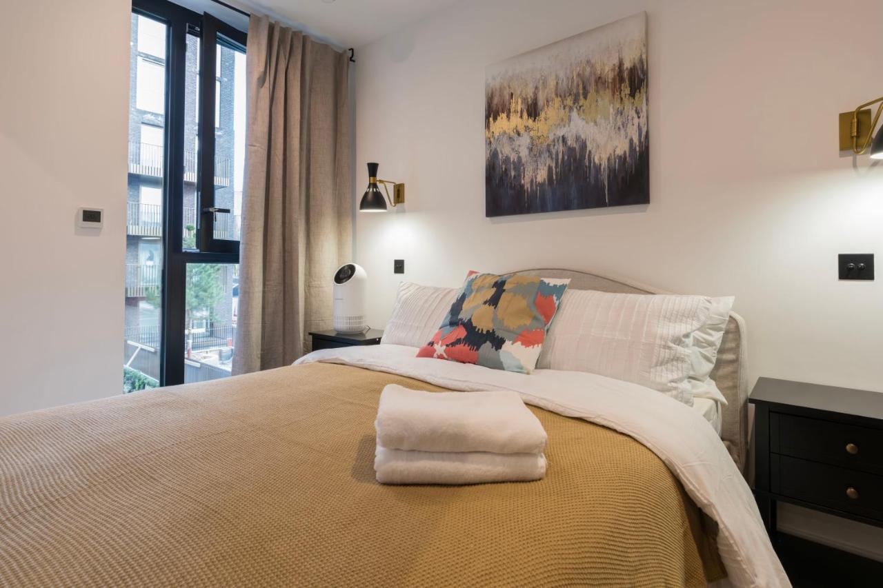 Stunning Flat next to Tower bridge II - 2